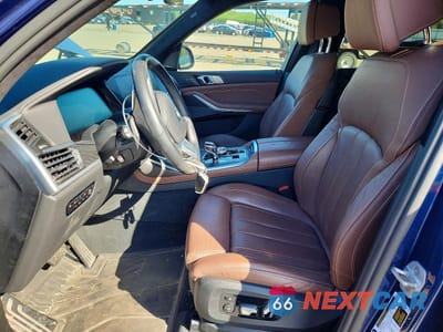 Zdjęcie 7 z 13 samochodu: 2020 BMW X7 XDRIVE40I VIN:5UXCW2C02L9D35619 - miniatura