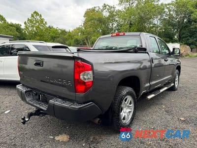 Trzecie zdjęcie samochodu z tyłu: 2014 TOYOTA TUNDRA SR VIN:5TFUM5F19EX059050 - miniatura