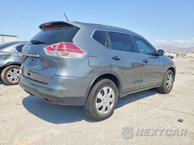 Trzecie zdjęcie samochodu z tyłu: 2016 NISSAN ROGUE S VIN:5N1AT2MT4GC797272 - miniatura