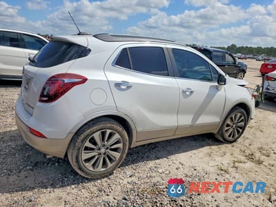 Trzecie zdjęcie samochodu z tyłu: 2020 BUICK ENCORE PREFERRED VIN:KL4CJASB1LB010313 - miniatura