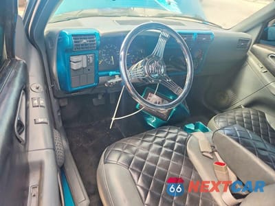 Zdjęcie 8 z 12 samochodu: 1994 CHEVROLET S TRUCK S10 VIN:1GCCS19Z8R8141251 - miniatura