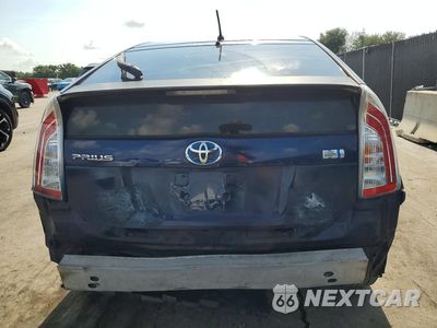 Zdjęcie 6 z 12 samochodu: 2013 TOYOTA PRIUS TWO VIN:JTDKN3DU2D0346341 - miniatura