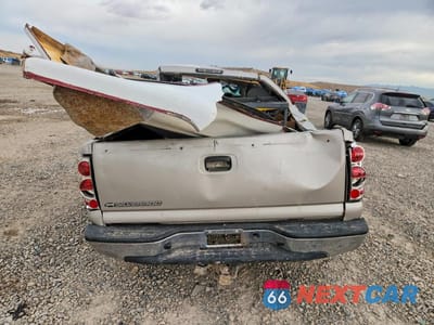 Zdjęcie 6 z 13 samochodu: 2006 CHEVROLET SILVERADO K1500 VIN:1GCEK19B46Z216321 - miniatura