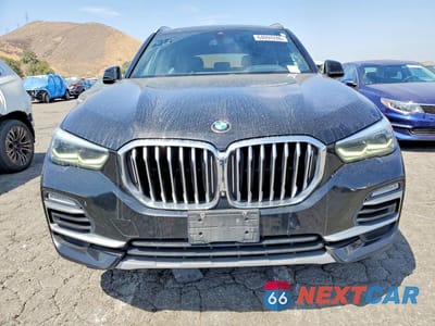 Piąte zdjęcie samochodu w środku: 2019 BMW X5 XDRIVE40I VIN:5UXCR6C54KLL07071 - miniatura