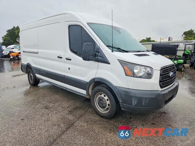 Czwarte zdjęcie samochodu z boku: 2018 FORD TRANSIT T-250 VIN:1FTYR2CM6JKA48689 - miniatura