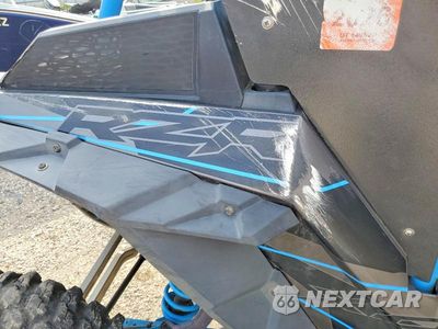 Zdjęcie 9 z 10 samochodu: 2019 POLARIS RZR TURBO UTILITY VEHICLE VIN:3NSVDE927KF580572 - miniatura