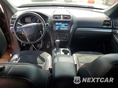 Zdjęcie 8 z 14 samochodu: 2018 FORD EXPLORER XLT VIN:1FM5K8DH2JGA75138 - miniatura