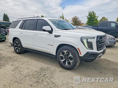 Czwarte zdjęcie samochodu z boku: 2025 GMC YUKON AT4 VIN:1GKS2CR86SR403707 - miniatura