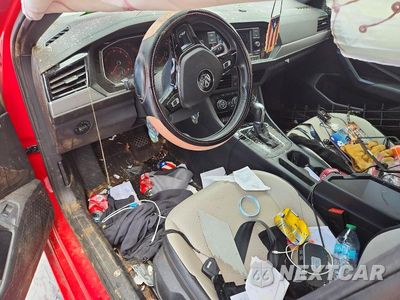 Zdjęcie 8 z 12 samochodu: 2019 VOLKSWAGEN JETTA S VIN:3VWC57BU1KM208411 - miniatura