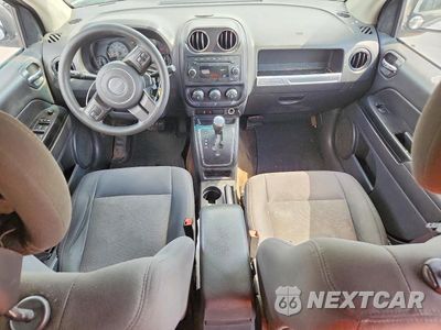 Zdjęcie 15 z 24 samochodu: 2015 JEEP COMPASS SPORT VIN:1C4NJCBA3FD318187 - miniatura