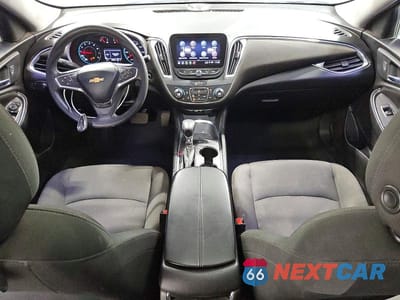 Zdjęcie 8 z 12 samochodu: 2021 CHEVROLET MALIBU LT VIN:1G1ZD5ST5MF006842 - miniatura