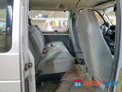 Zdjęcie 11 z 13 samochodu: 2007 FORD ECONOLINE E350 SUPER DUTY WAGON VIN:1FBNE31LX7DB35348 - miniatura