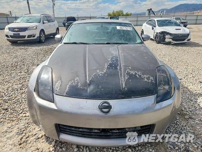 Piąte zdjęcie samochodu w środku: 2005 NISSAN 350Z BASE VIN:JN1AZ34DX5M602867 - miniatura