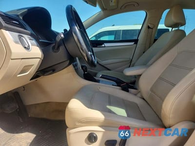 Zdjęcie 7 z 12 samochodu: 2012 VOLKSWAGEN PASSAT SE VIN:1VWBN7A33CC060723 - miniatura