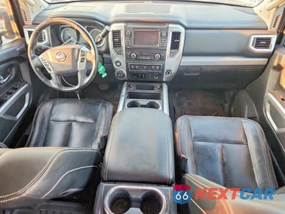 Zdjęcie 8 z 12 samochodu: 2018 NISSAN TITAN XD PRO-4X VIN:1N6BA1F4XJN517457 - miniatura