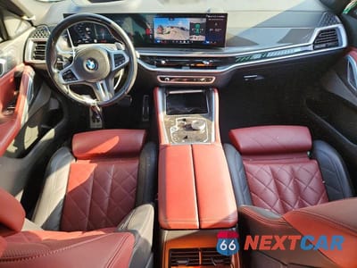 Zdjęcie 8 z 13 samochodu: 2024 BMW X6 M60I VIN:5UX43EX00R9U46264 - miniatura
