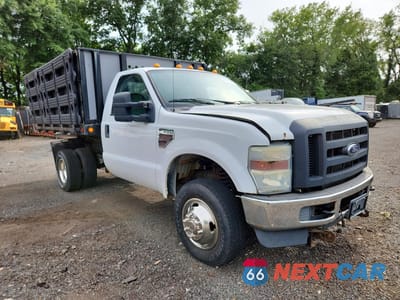 Czwarte zdjęcie samochodu z boku: 2010 FORD F350 SUPER DUTY VIN:1FDWF3HR0AEB26663 - miniatura