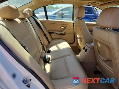 Zdjęcie 10 z 12 samochodu: 2006 BMW 325 I VIN:WBAVB13576KX34481 - miniatura
