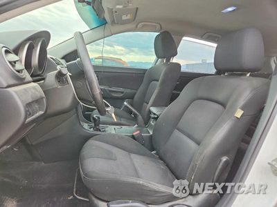 Zdjęcie 7 z 12 samochodu: 2008 MAZDA 3 HATCHBACK VIN:JM1BK343881795538 - miniatura