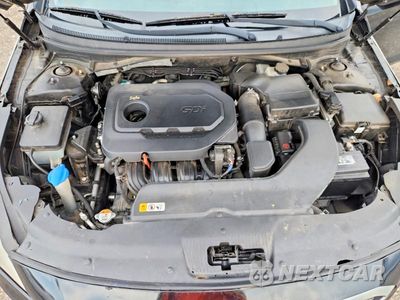 Zdjęcie 11 z 12 samochodu: 2017 HYUNDAI SONATA SE VIN:5NPE24AF6HH505369 - miniatura