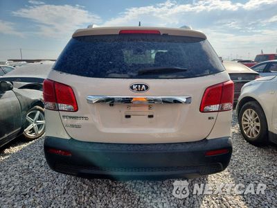 Zdjęcie 6 z 14 samochodu: 2011 KIA SORENTO EX VIN:5XYKU4A12BG035714 - miniatura