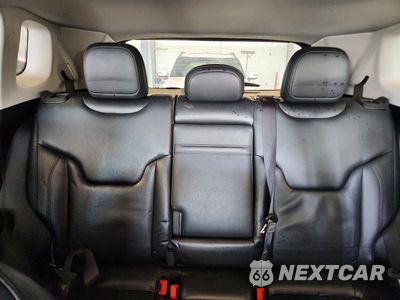 Zdjęcie 10 z 14 samochodu: 2019 JEEP COMPASS LIMITED VIN:3C4NJDCB6KT596163 - miniatura