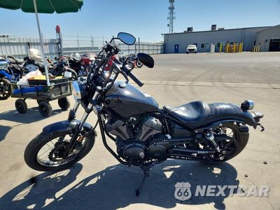 Trzecie zdjęcie samochodu z tyłu: 2020 YAMAHA XVS950 CU VIN:JYAVN05Y2LA004180 - miniatura