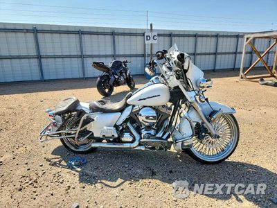 2010 HARLEY-DAVIDSON FLHTCU 1HD1FC414AB667780 - główne zdjęcie licytacji z USA - miniatura