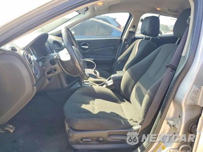 Zdjęcie 7 z 12 samochodu: 2006 PONTIAC GRAND PRIX VIN:2G2WP552561230311 - miniatura