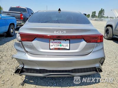 Zdjęcie 6 z 12 samochodu: 2023 KIA FORTE LXS VIN:3KPF24AD0PE595995 - miniatura