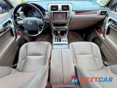 Zdjęcie 9 z 10 samochodu: 2019 LEXUS GX 460 VIN:JTJBM7FXXK5215365 - miniatura