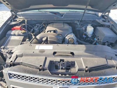 Zdjęcie 11 z 12 samochodu: 2011 CHEVROLET TAHOE C1500 LT VIN:1GNSCBE07BR180202 - miniatura
