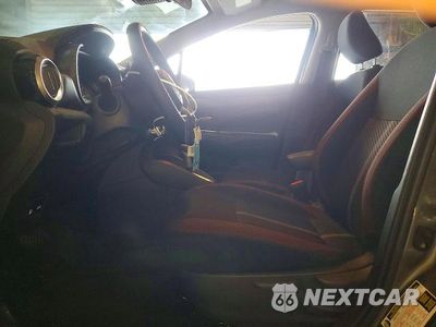 Zdjęcie 7 z 12 samochodu: 2025 NISSAN VERSA SR VIN:3N1CN8FV6SL904198 - miniatura