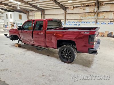Drugie zdjęcie samochodu z przodu: 2015 CHEVROLET SILVERADO K1500 LT VIN:1GCVKRECXFZ330367 - miniatura