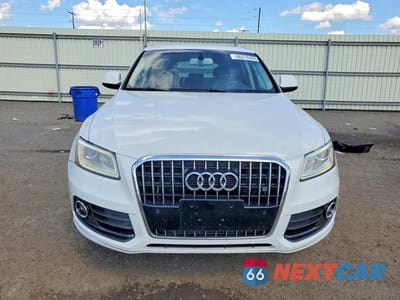 Piąte zdjęcie samochodu w środku: 2014 AUDI Q5 PREMIUM PLUS VIN:WA1LFAFP1EA074917 - miniatura