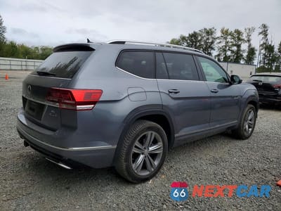 Trzecie zdjęcie samochodu z tyłu: 2018 VOLKSWAGEN ATLAS SEL VIN:1V2RR2CA8JC559212 - miniatura
