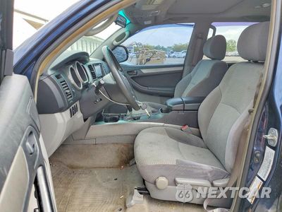 Zdjęcie 7 z 13 samochodu: 2004 TOYOTA 4RUNNER SR5 VIN:JTEBU14R248017655 - miniatura