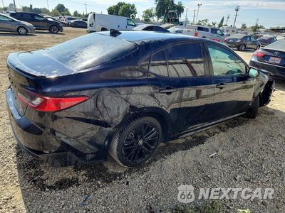 Trzecie zdjęcie samochodu z tyłu: 2025 TOYOTA CAMRY SE VIN:4T1DAACK6SU049213 - miniatura