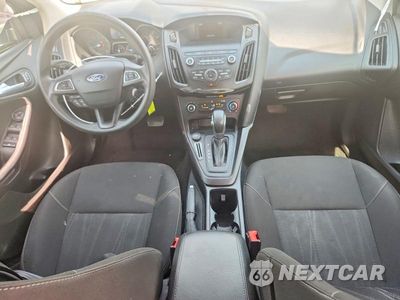 Zdjęcie 8 z 12 samochodu: 2018 FORD FOCUS SE VIN:1FADP3K21JL277727 - miniatura