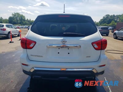 Zdjęcie 6 z 14 samochodu: 2018 NISSAN PATHFINDER S VIN:5N1DR2MM1JC659619 - miniatura