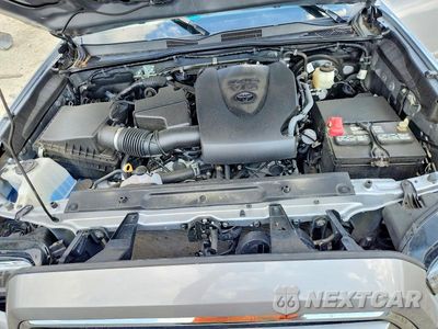 Zdjęcie 11 z 13 samochodu: 2021 TOYOTA TACOMA LIMITED VIN:3TMHZ5BN6MM108169 - miniatura
