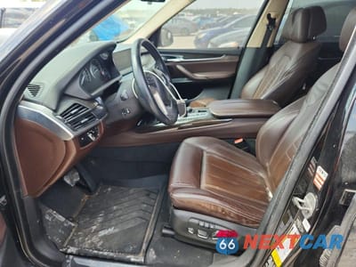 Zdjęcie 7 z 13 samochodu: 2014 BMW X5 XDRIVE50I VIN:5UXKR6C5XE0C02264 - miniatura
