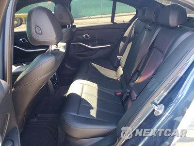 Zdjęcie 10 z 12 samochodu: 2025 BMW 330XI VIN:3MW89CW05S8F18886 - miniatura