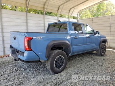 Trzecie zdjęcie samochodu z tyłu: 2026 TOYOTA TACOMA TRD OFF-ROAD VIN:3TYLB5JN7TT128451 - miniatura