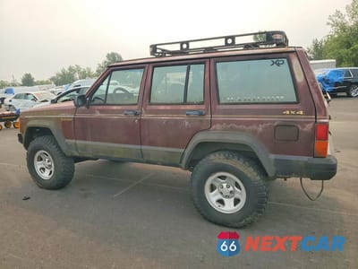 Drugie zdjęcie samochodu z przodu: 1988 JEEP CHEROKEE LIMITED VIN:1JCMT7895JT133632 - miniatura