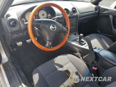 Zdjęcie 8 z 12 samochodu: 2000 MAZDA MX-5 MIATA BASE VIN:JM1NB3532Y0143189 - miniatura