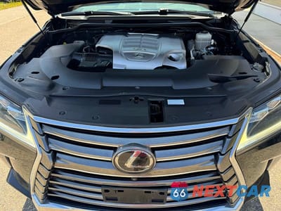 Zdjęcie 7 z 11 samochodu: 2018 LEXUS LX 570 VIN:JTJHY7AX3J4262165 - miniatura