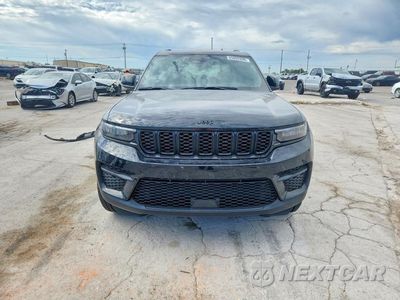 Piąte zdjęcie samochodu w środku: 2025 JEEP GRAND CHEROKEE LAREDO VIN:1C4RJGAG2SC372904 - miniatura
