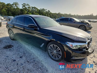 Czwarte zdjęcie samochodu z boku: 2019 BMW 540 I VIN:WBAJE5C56KWW02814 - miniatura