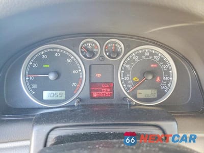 Zdjęcie 9 z 12 samochodu: 2004 VOLKSWAGEN PASSAT GLX VIN:WVWWH63B94E126062 - miniatura